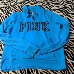 Vs pink small half zip